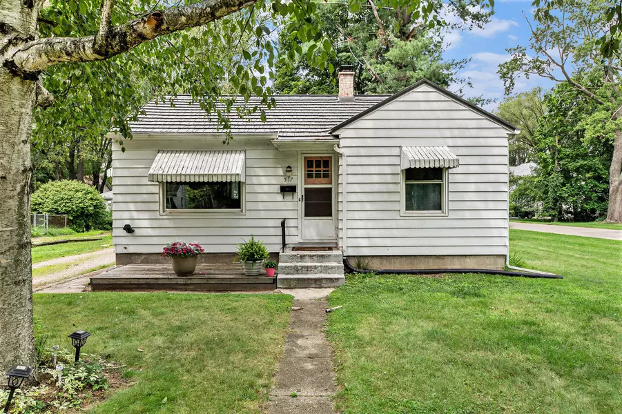 517 Keyes DR, Parchment, MI 49004