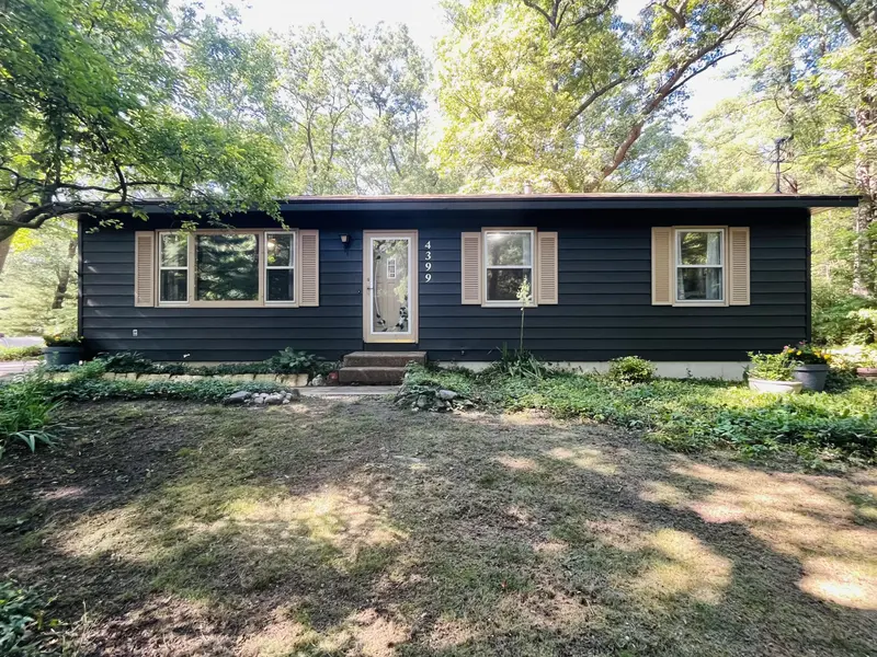 4399 130th AVE, Hamilton, MI 49419