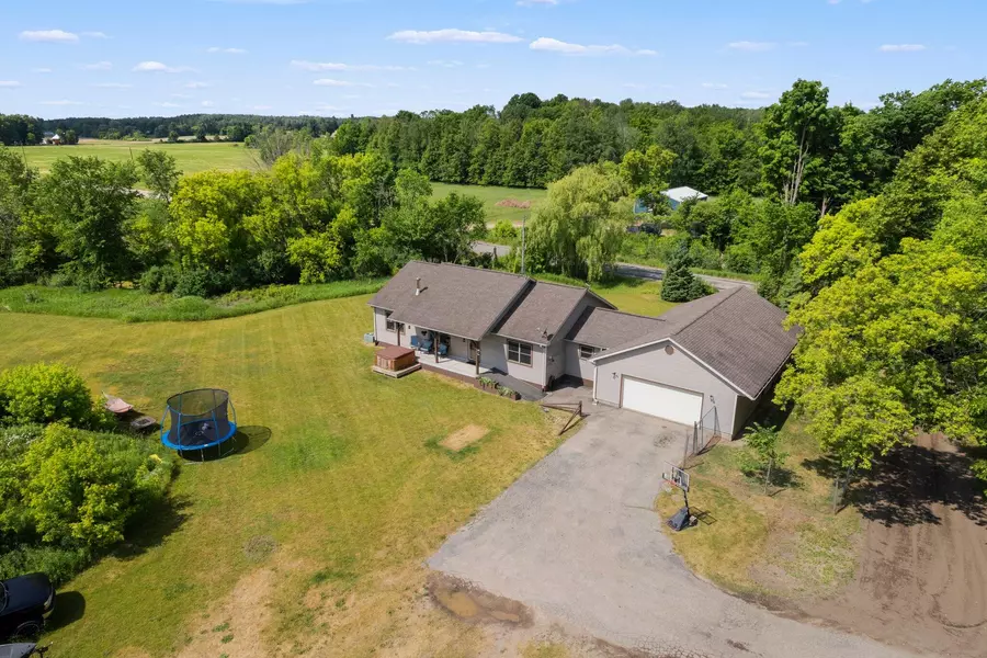 20894 160th AVE, Big Rapids, MI 49307