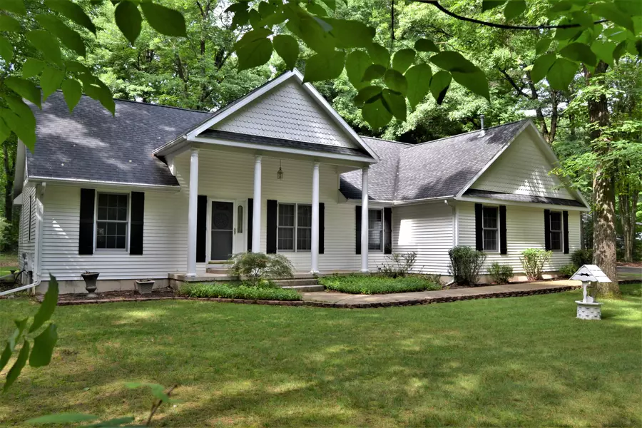 19270 Seneca AVE, Big Rapids, MI 49307