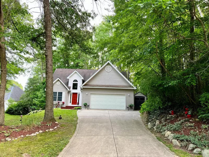 17135 Sierra DR, Big Rapids, MI 49307