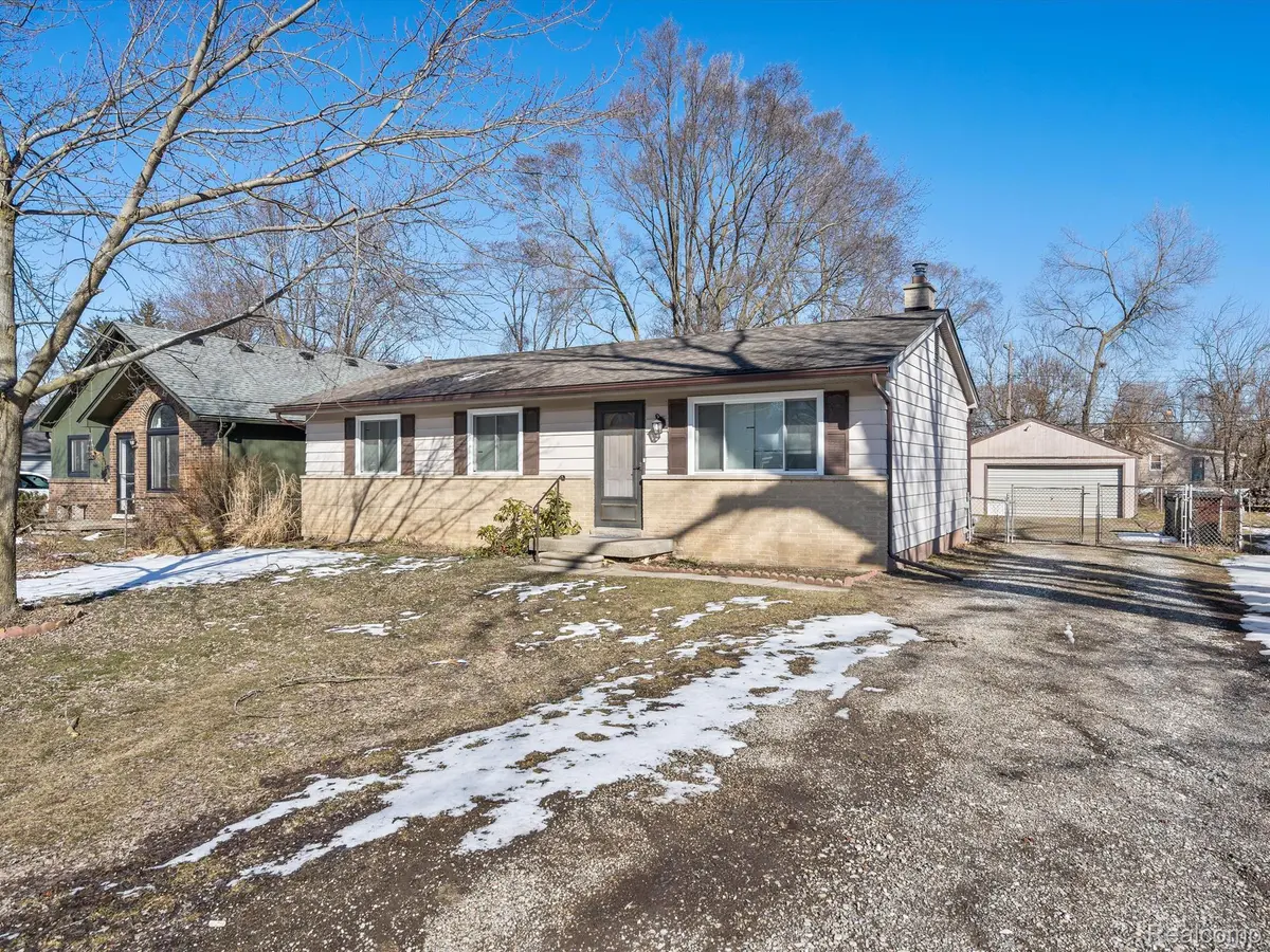 47750 FREDERICK RD, MI 48317