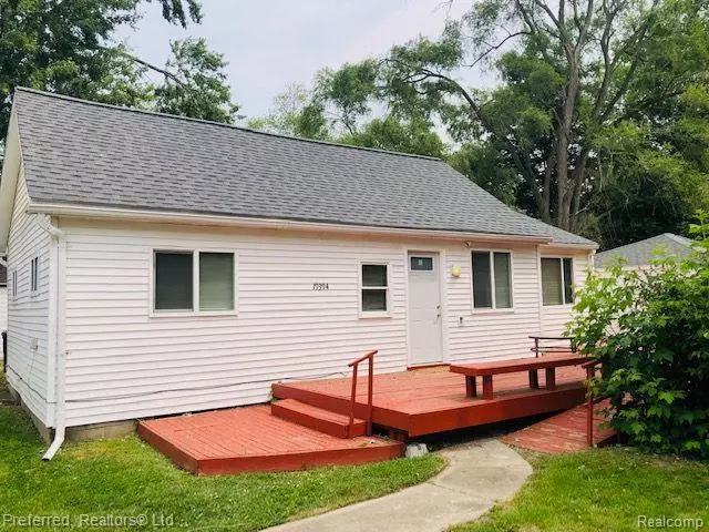 Redford, MI 48240,19394 SEMINOLE