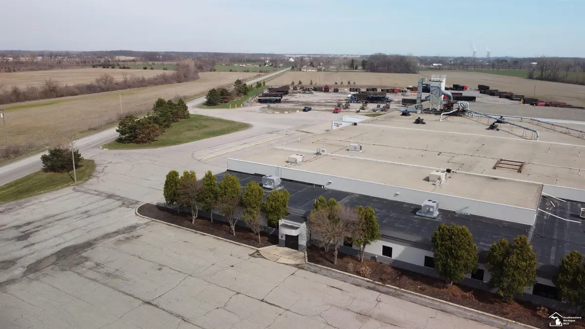 Newport, MI 48166,7986 N Telegraph RD