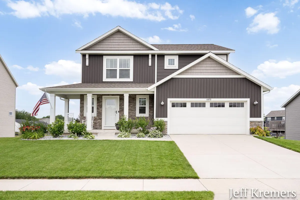 11673 Everett AVE, Allendale Twp, MI 49401