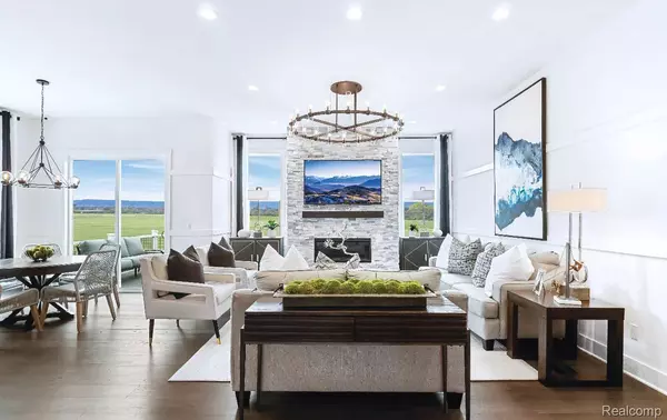 MI 48322,5553 HELMSDALE BLVD