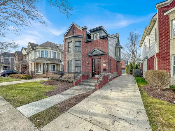 Birmingham, MI 48009,855 Bennaville AVE