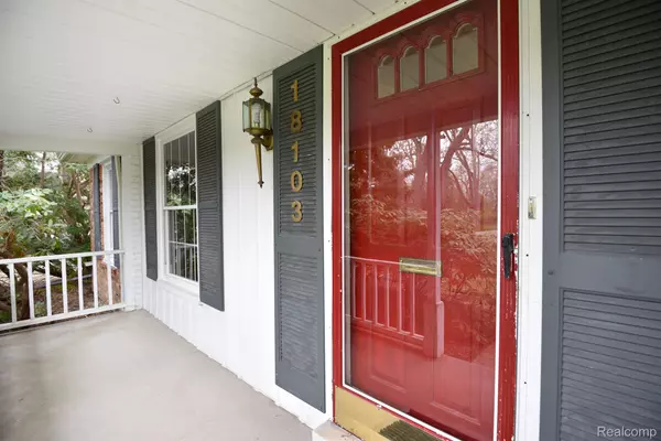 MI 48025,18103 RIVERSIDE DR