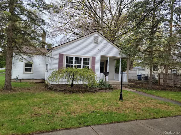 19401 WOODWORTH, Redford, MI 48240