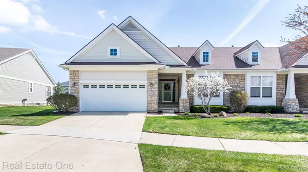 26636 WILTON CT, New Hudson, MI 48165