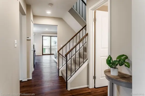 Northville, MI 48167,1048 BRISTOL