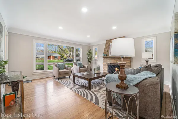 Beverly Hills, MI 48025,17861 LOCHERBIE AVE