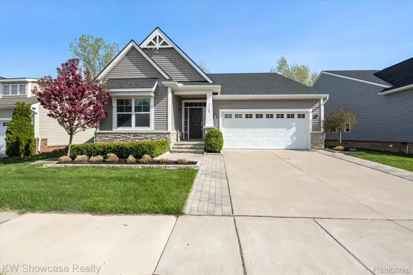 3160 CURTIS, Wixom, MI 48393