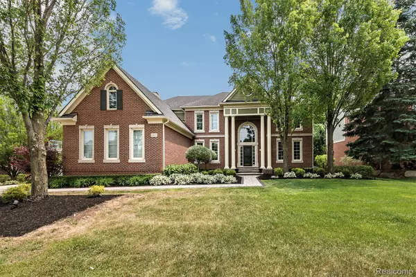 22670 Autumn Park BLVD, Novi, MI 48374