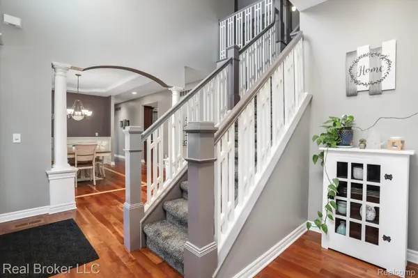 Clarkston, MI 48348,6915 STONE DR