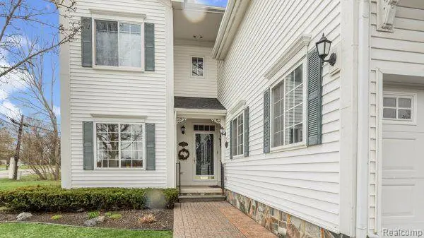 Plymouth, MI 48170,1712 CASSADY PLACE DR #1712