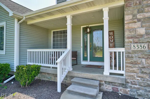 Davison, MI 48423,8386 MAPLEVIEW DR