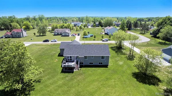 Oxford, MI 48371,2540 BULL RUN