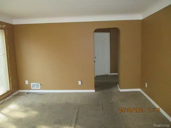 Inkster, MI 48141,1307 MAGNOLIA DR