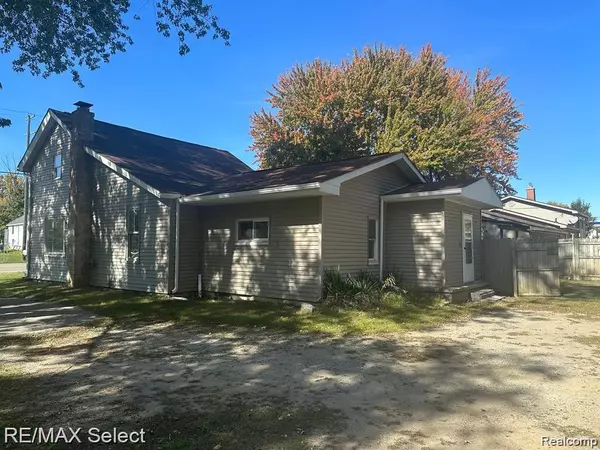 Davison, MI 48423,5496 N STATE RD