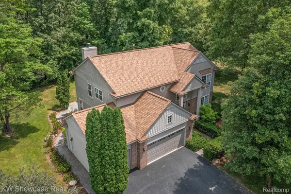 Highland, MI 48357,2045 WOODRIDGE