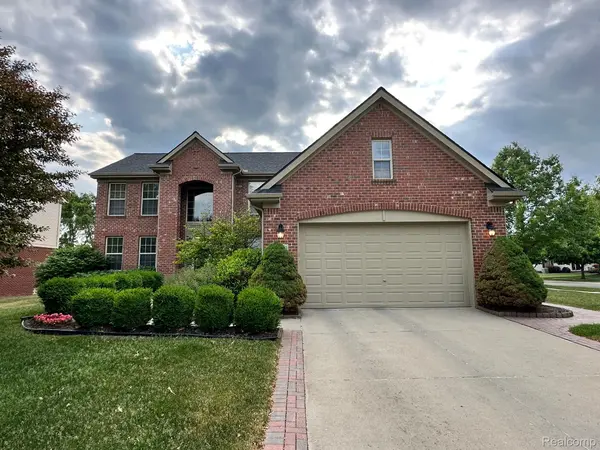 24509 AMANDA LN, Novi, MI 48375