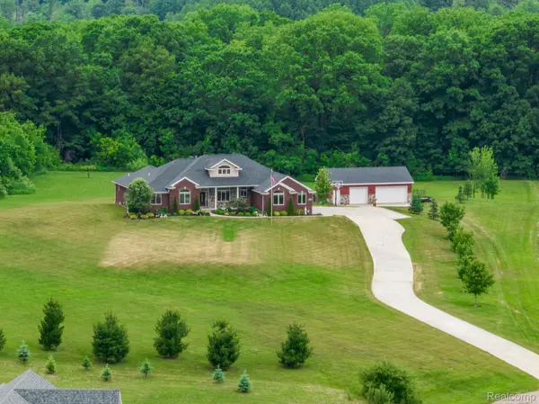 Imlay City, MI 48444,300 HIGHLAND DR