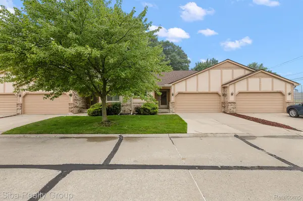 Clinton Township, MI 48038,42349 WILLOW TREE LN W