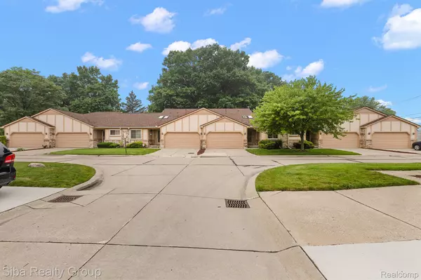 Clinton Township, MI 48038,42349 WILLOW TREE LN W