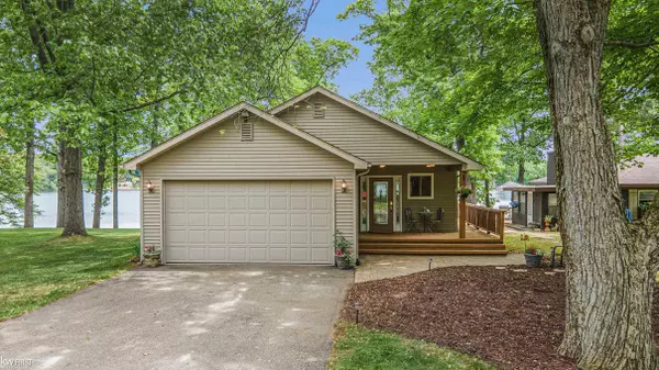 15009 Mccaslin Lake, Linden, MI 48451