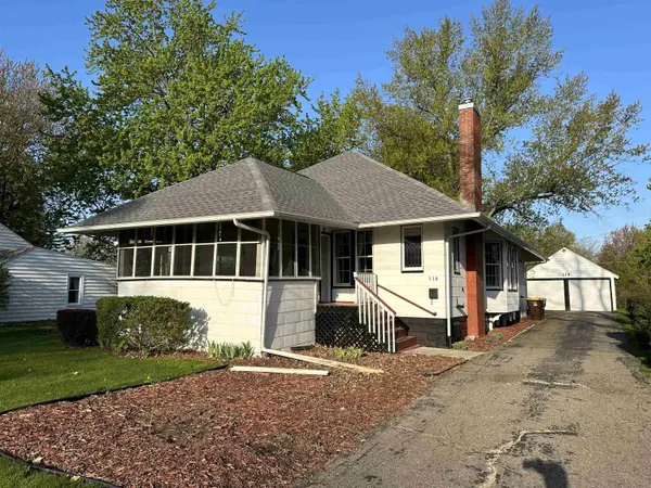 Chesaning, MI 48616,118 Commercial Street