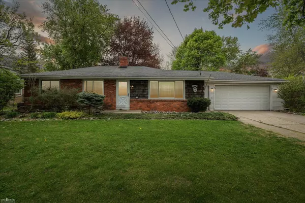 1105 Clyde St., Owosso, MI 48867