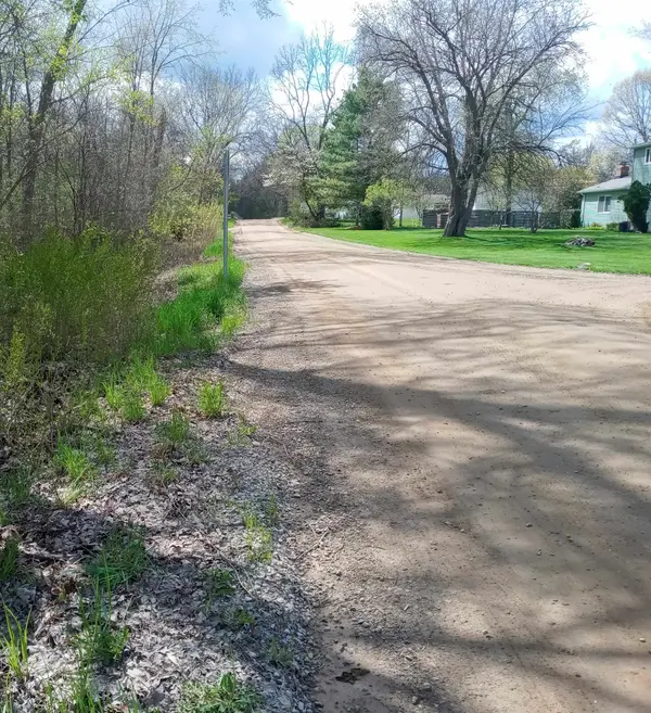 Clarkston, MI 48348,Whipple LK