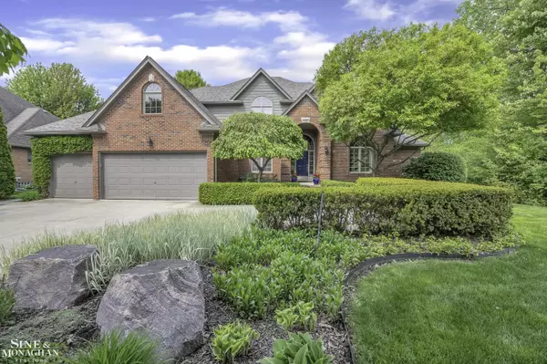 38867 Bellingham, Harrison Twp, MI 48045