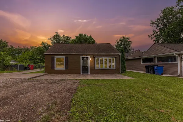 34364 Munsie, Harrison Twp, MI 48045