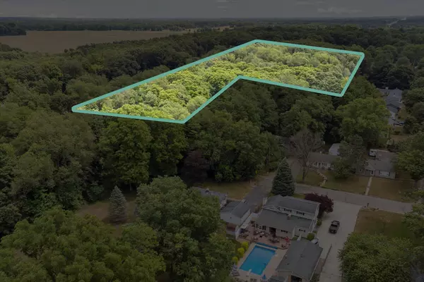 726 N Gordon ST, Marshall, MI 49068