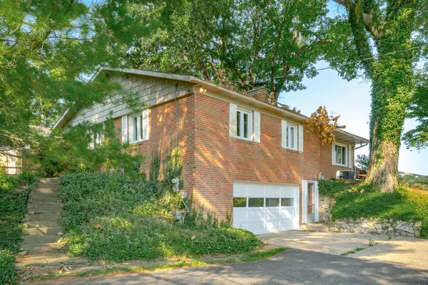 Gobles, MI 49055,24038 S Shore DR