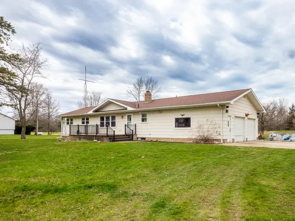 Buchanan, MI 49107,13510 Pardee RD