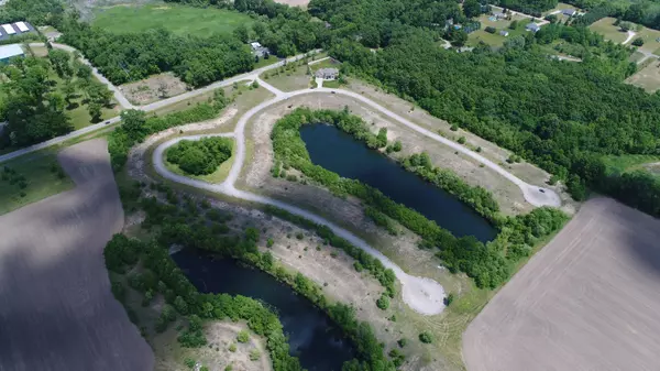 Edwardsburg, MI 49112,8 Caroline CT