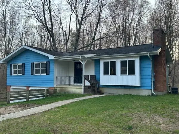 Canadian Lakes, MI 49346,8350 White Tail LN