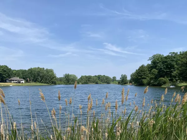 Canadian Lakes, MI 49346,9726 Sunset DR #334