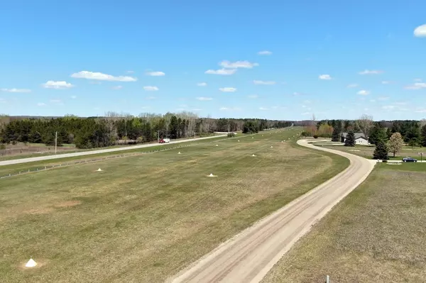 Canadian Lakes, MI 49346,7190 Cessna LN