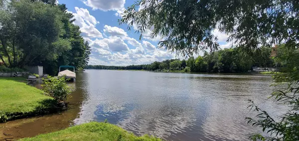 Stanwood, MI 49346,11535 Riverside DR