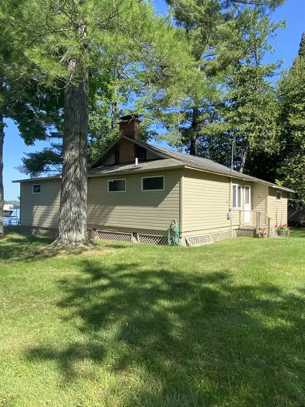 Bellaire, MI 49615,5536 Paradise