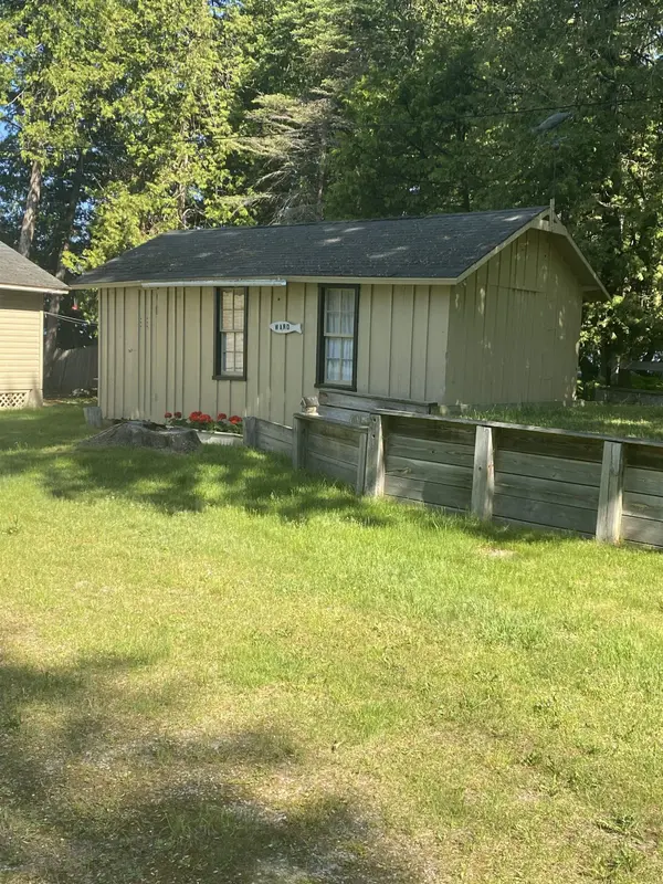 Bellaire, MI 49615,5536 Paradise