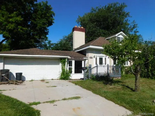 8278 SYRACUSE ST, Taylor, MI 48180