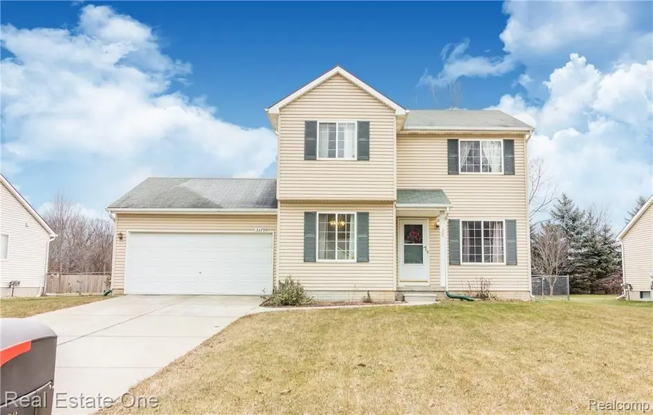 5379 Tall Oaks DR, Flint, MI 48507