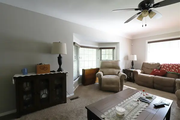 Davison, MI 48423,8136 E Lippincott