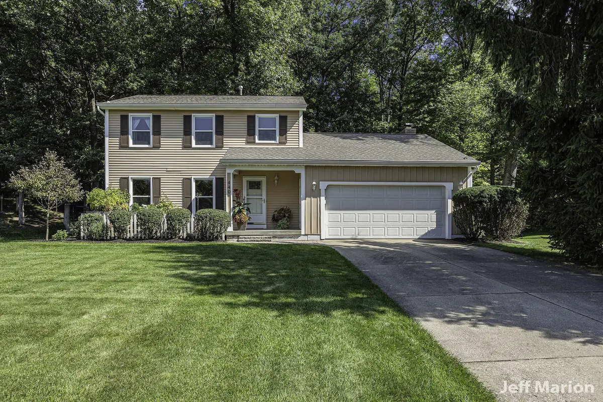 440 Adaway AVE SE, Ada Twp, MI 49301