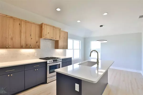 Abilene, TX 79601,1910 Urban Avenue